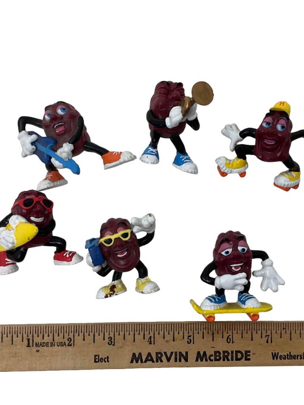 set of six vintage 1988 California Raisins Series 2, PVC figures from Hardee's